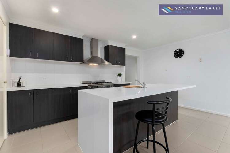 Fifth view of Homely house listing, 20 Lincoln Park Close, Sanctuary Lakes VIC 3030