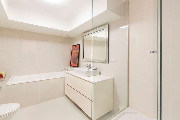 Fourth view of Homely apartment listing, 43/27 Queens Road, Melbourne VIC 3004