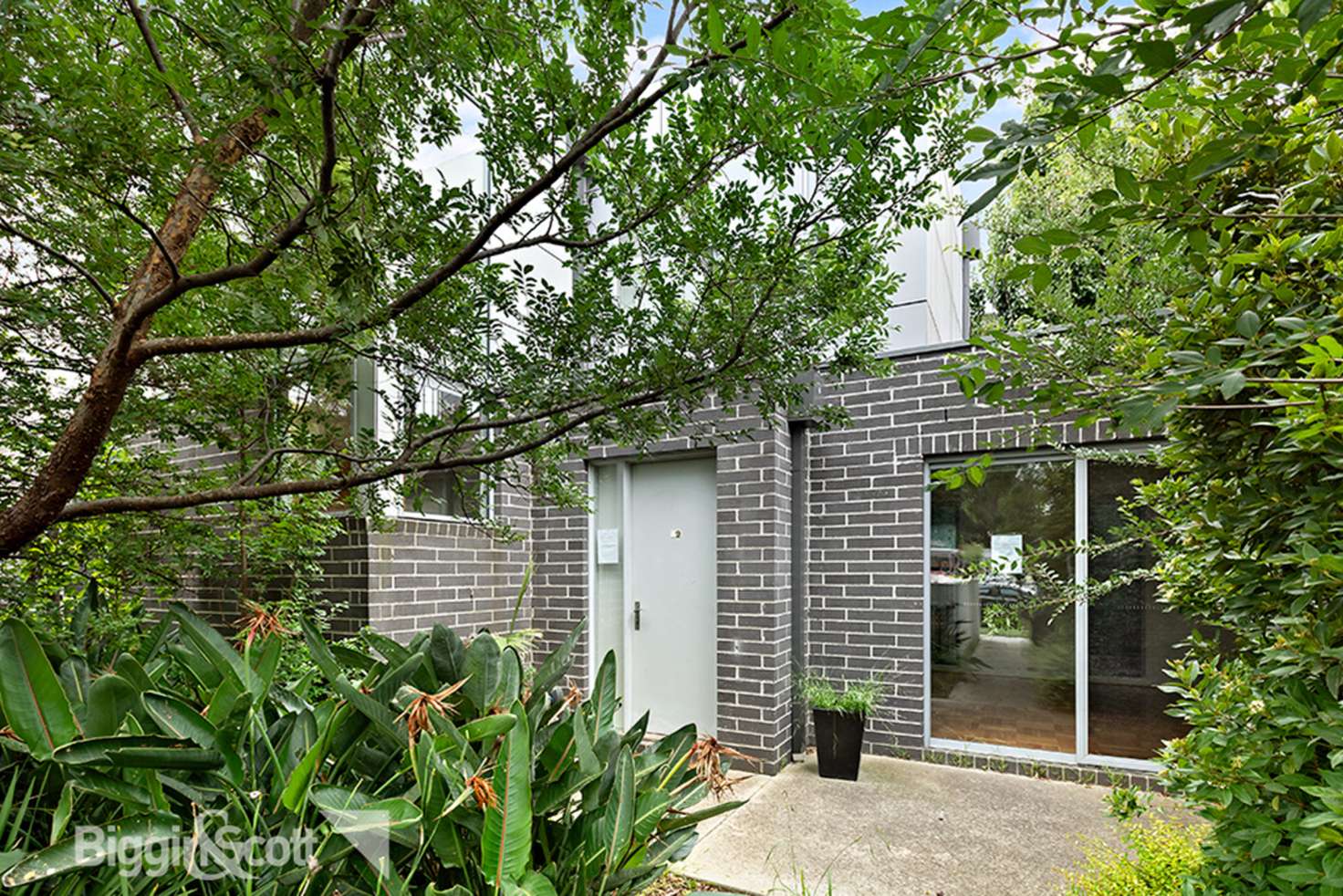 Main view of Homely townhouse listing, 19/293 Hawthorn Road, Caulfield VIC 3162