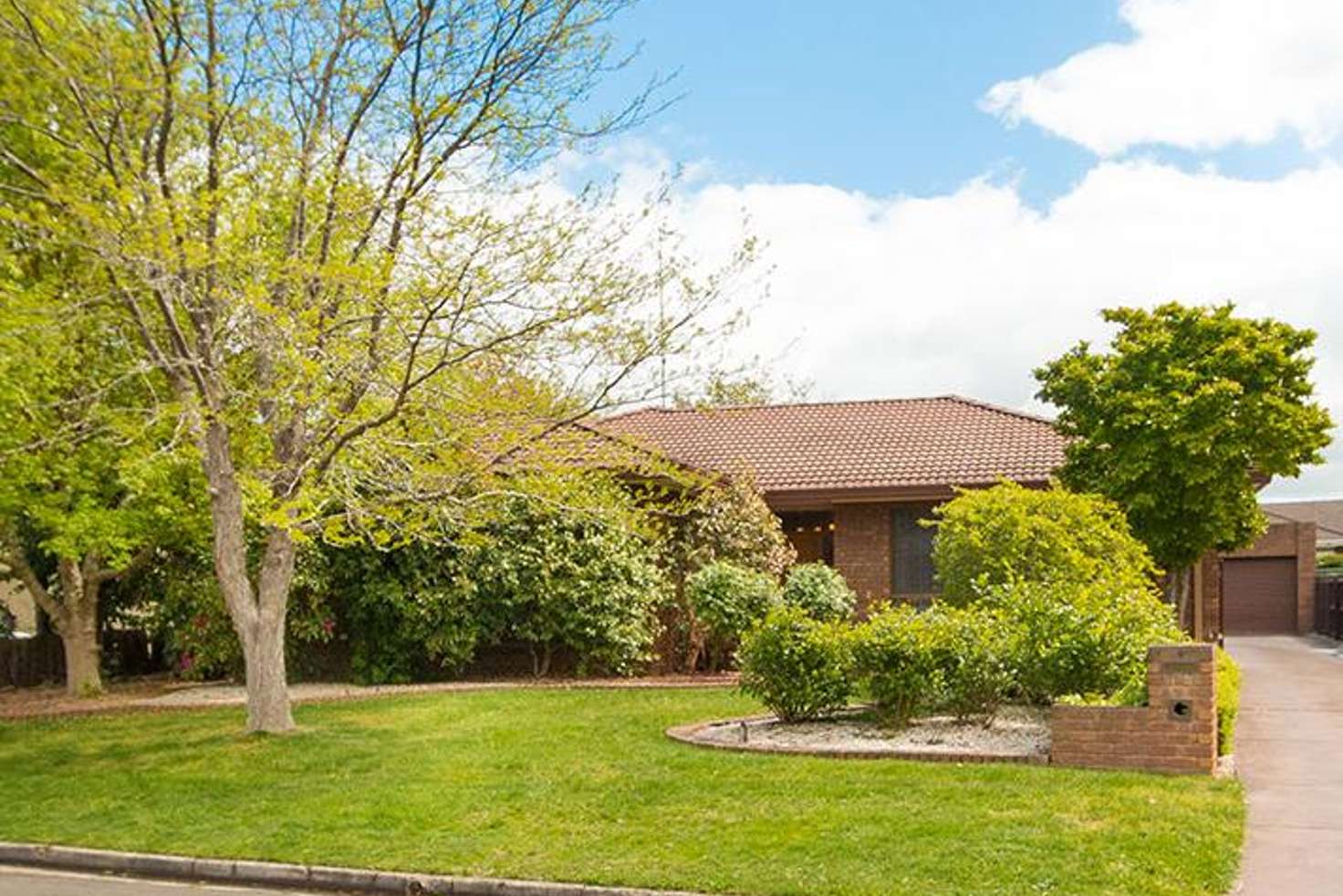 Main view of Homely house listing, 19 Avoca Crescent, Alfredton VIC 3350