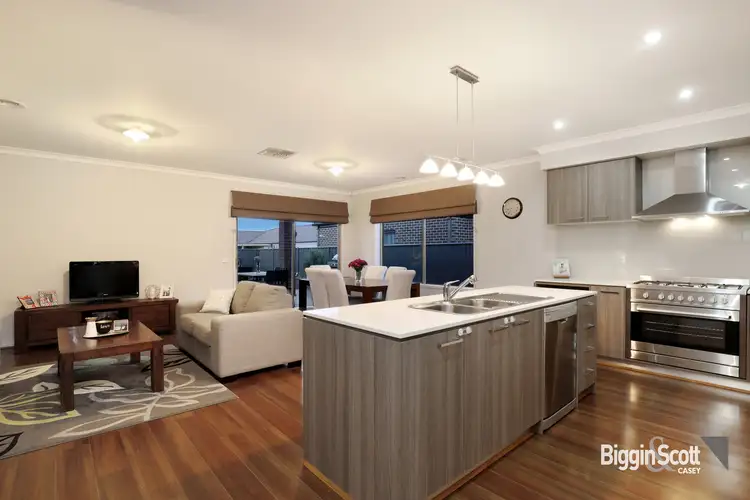 4 Hermes Avenue, Cranbourne West VIC 3977
