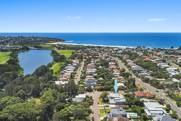 Second view of Homely house listing, 2 Stirgess Avenue, Curl Curl NSW 2096