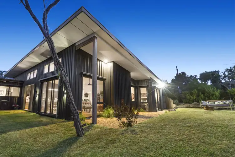 30 Chenier Street, Rye VIC 3941