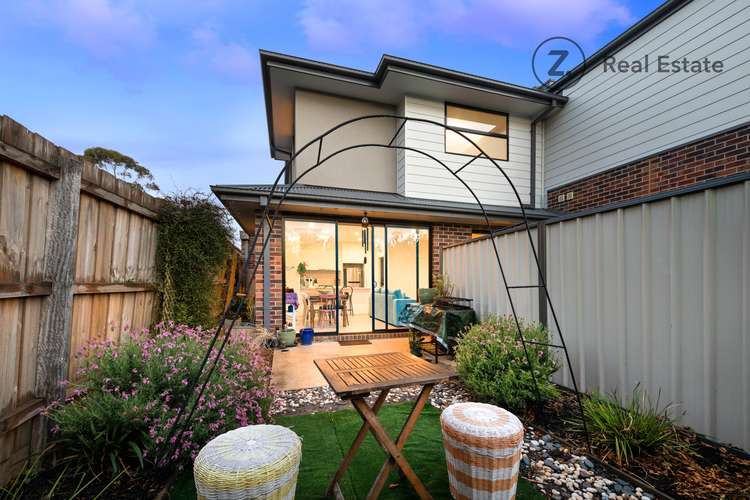 Main view of Homely townhouse listing, 2/15 Powell Crescent, Maidstone VIC 3012