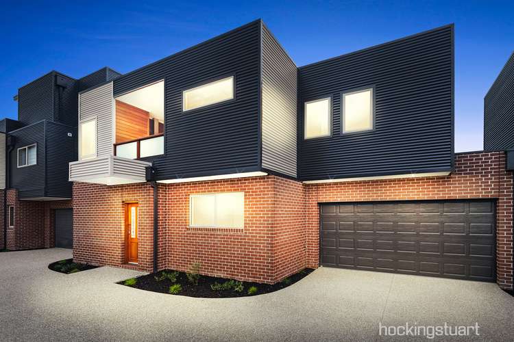 Main view of Homely townhouse listing, 2/1669 Point Nepean Road, Capel Sound VIC 3940