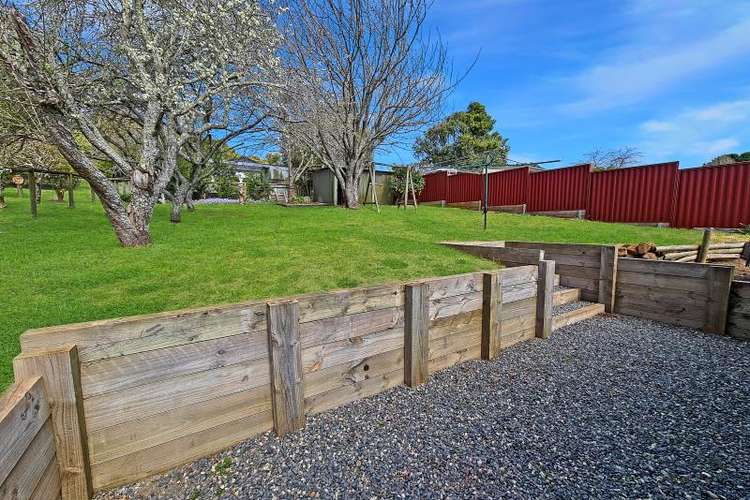 Third view of Homely house listing, 15 Armstrong Crescent, Robertson NSW 2577