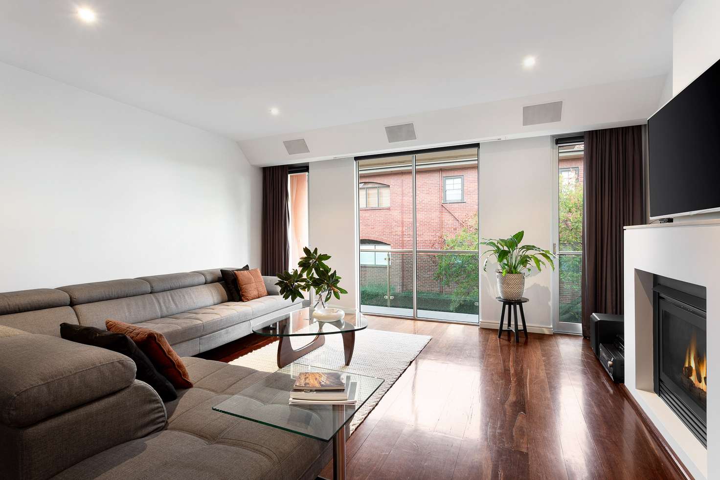 Main view of Homely townhouse listing, 3/82 Barkly Street, St Kilda VIC 3182