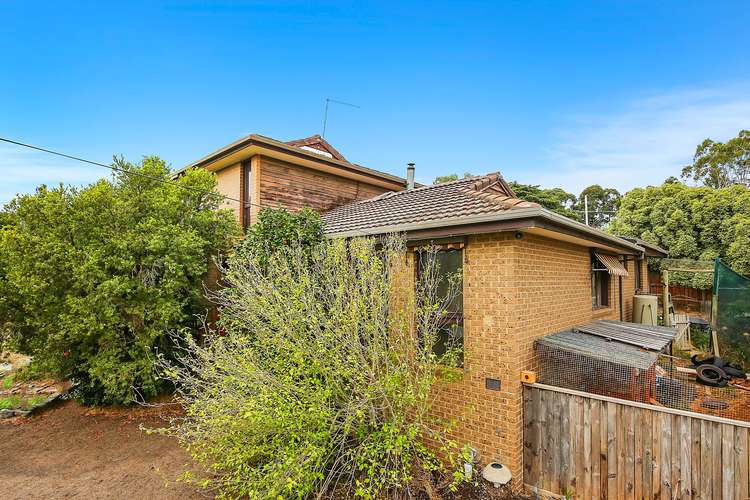 16 Pierre Street, Woori Yallock VIC 3139