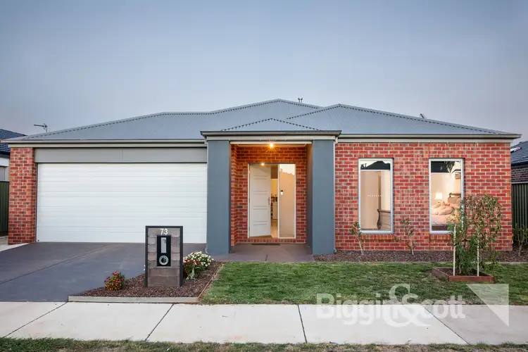 73 Waterford Drive, Miners Rest VIC 3352