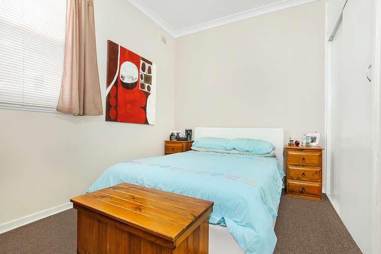 Third view of Homely unit listing, 1/20 Banksia Avenue, Windang NSW 2528