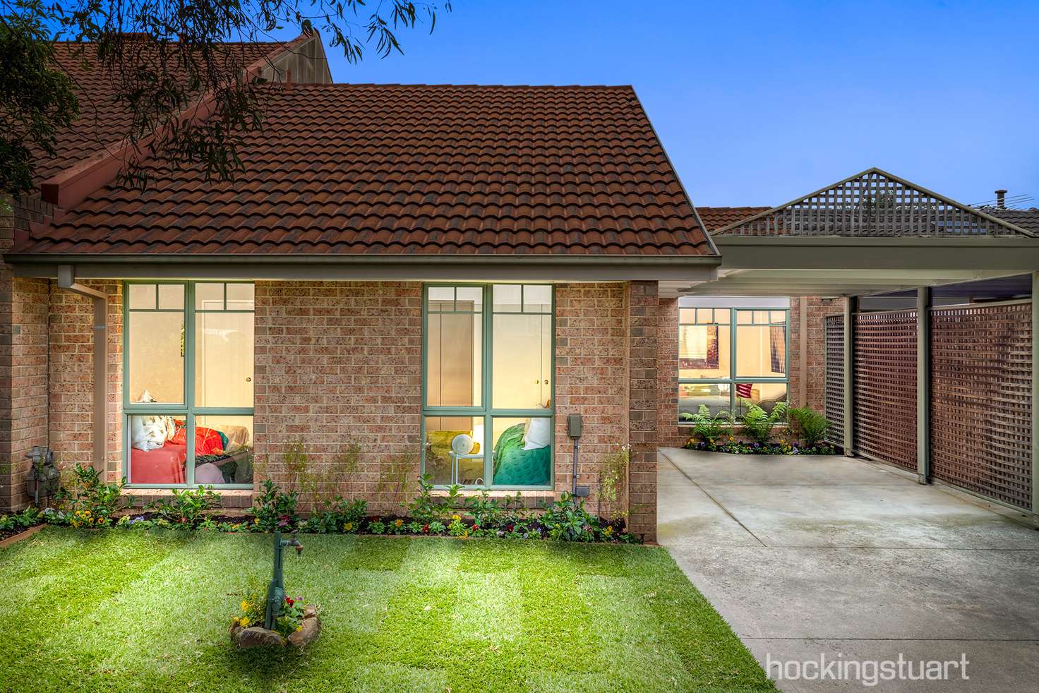 Main view of Homely townhouse listing, 9 Sugarloaf Close, Burwood East VIC 3151