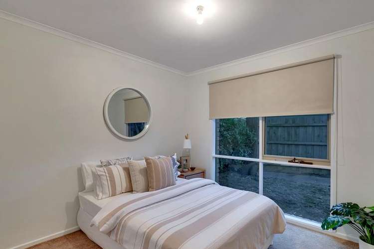 Fifth view of Homely house listing, 7 Candytuft Close, Cranbourne North VIC 3977