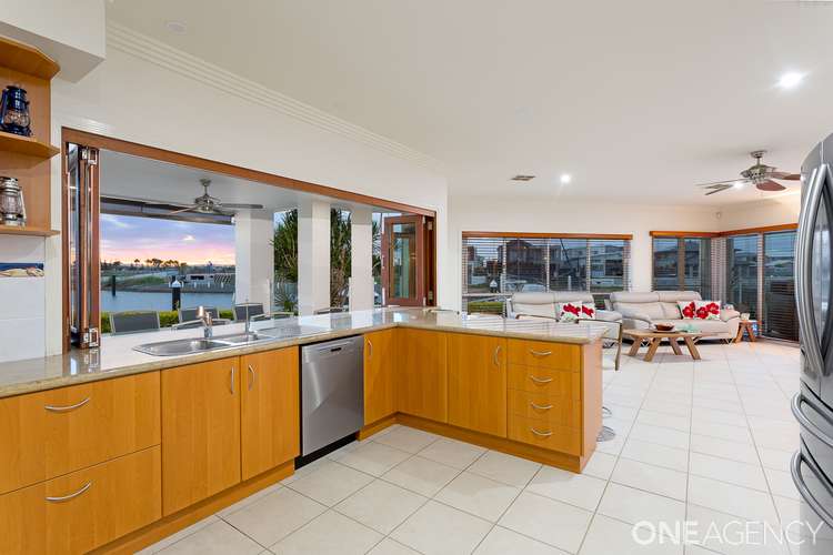 Fifth view of Homely house listing, 4 Wildfire Court, Newport QLD 4020