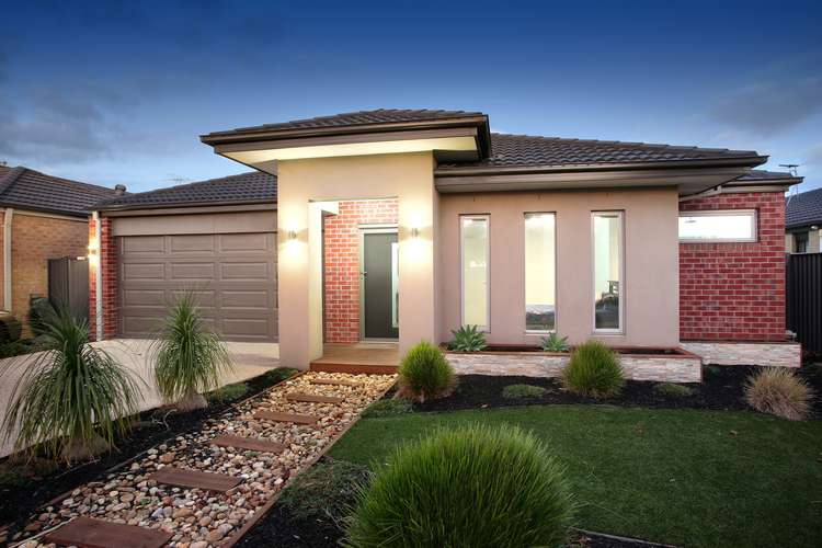 Main view of Homely house listing, 5 Artfield Street, Cranbourne East VIC 3977