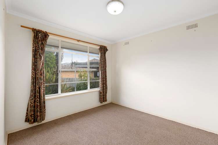 Fourth view of Homely house listing, 33 Mall Court, Blackburn North VIC 3130