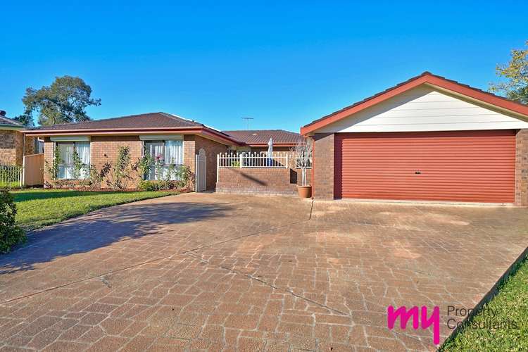 6 Luff Place, Ingleburn NSW 2565