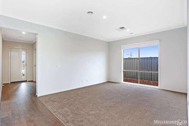 Second view of Homely house listing, 62 Pascal Crescent, Kalkallo VIC 3064