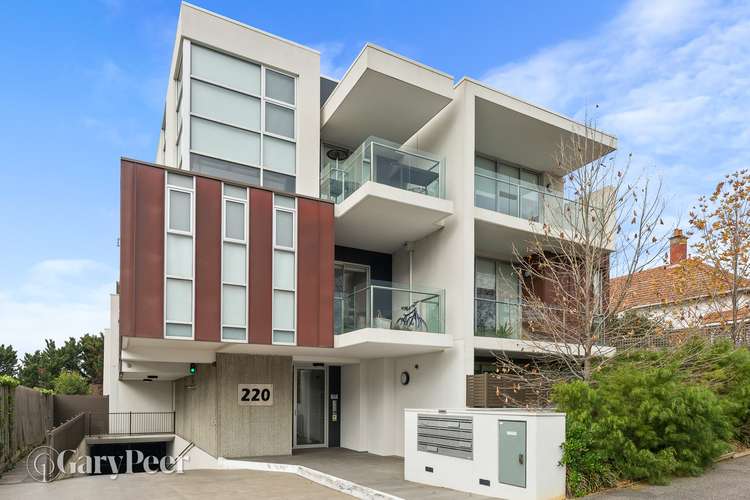 Main view of Homely apartment listing, 2/220 Burke Road, Glen Iris VIC 3146