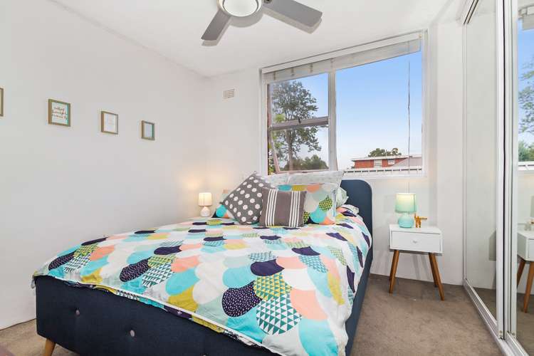 Third view of Homely apartment listing, 2/19 La Perouse Street, Fairlight NSW 2094