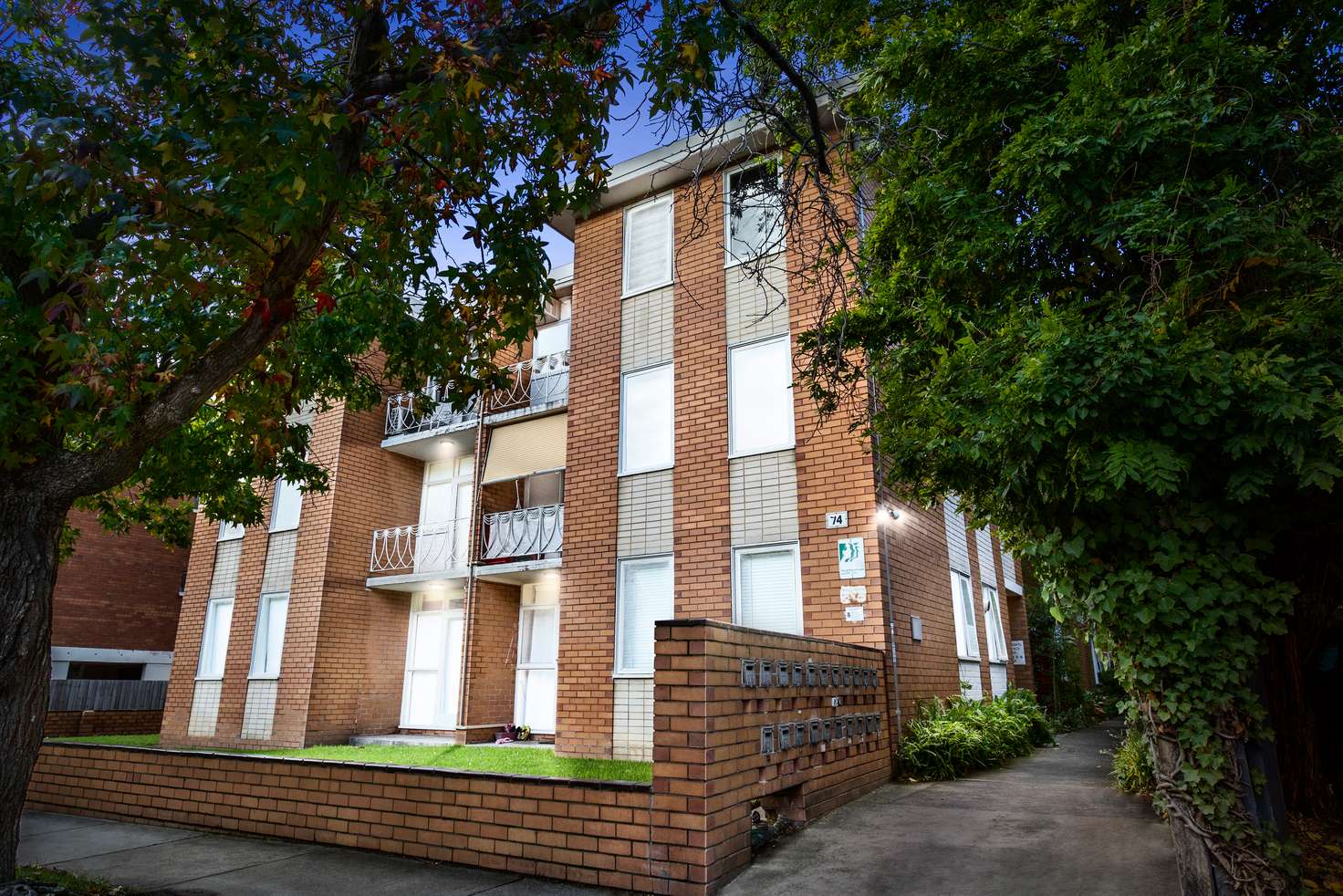 Main view of Homely unit listing, 10/74 Denbigh Road, Armadale VIC 3143
