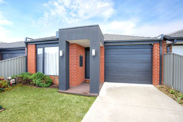 Second view of Homely house listing, 32 Cortula Road, Cranbourne East VIC 3977