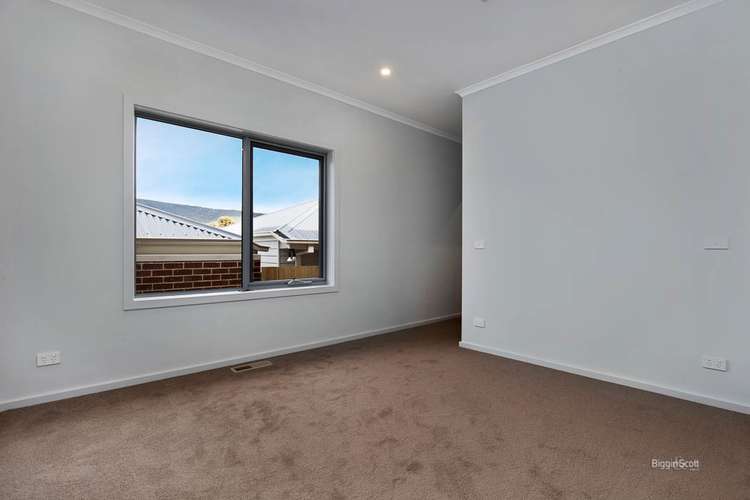 Fifth view of Homely townhouse listing, 2/40 Pine Crescent, Boronia VIC 3155