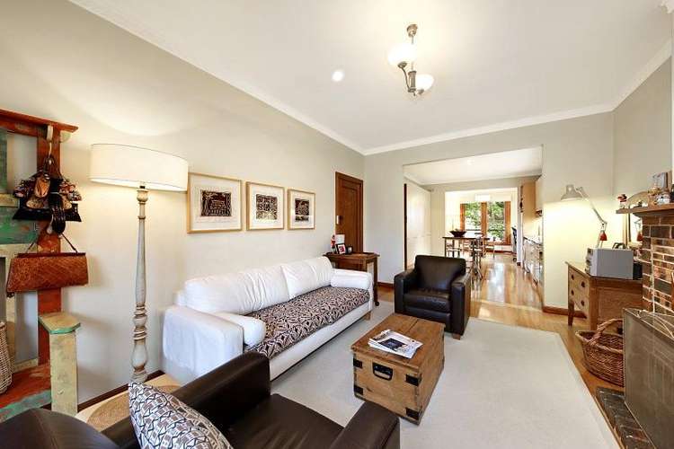 Fifth view of Homely apartment listing, 2/37A Raleigh Street, Prahran VIC 3181