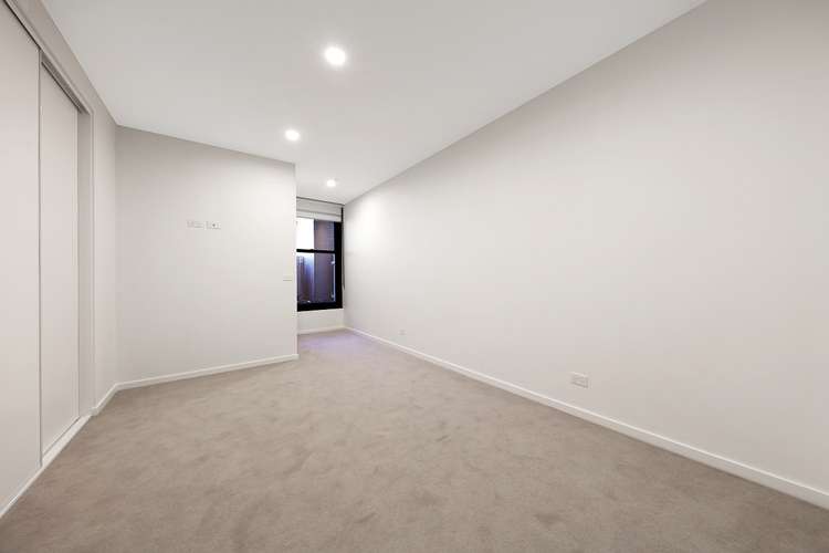 Fourth view of Homely apartment listing, 3/6 Fernhill Road, Sandringham VIC 3191