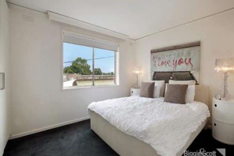 Third view of Homely apartment listing, 3/8 Sutherland Road, Armadale VIC 3143