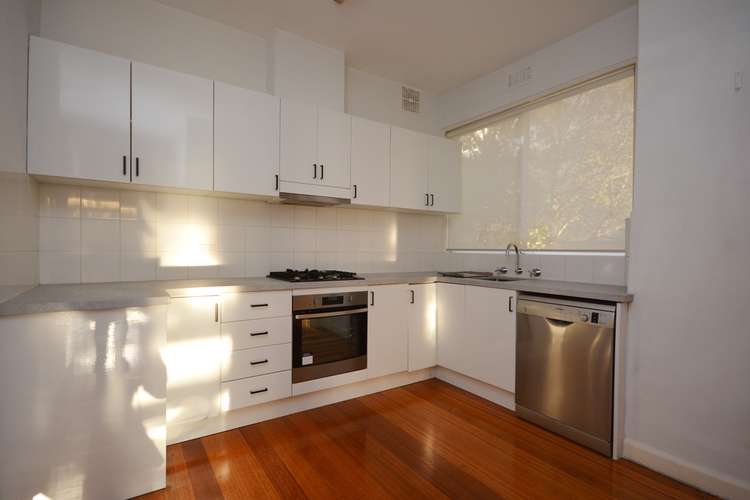 Third view of Homely apartment listing, 2/76 Orrong Road, Elsternwick VIC 3185