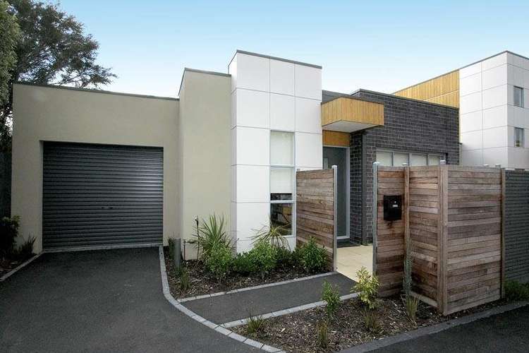 Main view of Homely townhouse listing, 3/1 Stewart Avenue, Parkdale VIC 3195