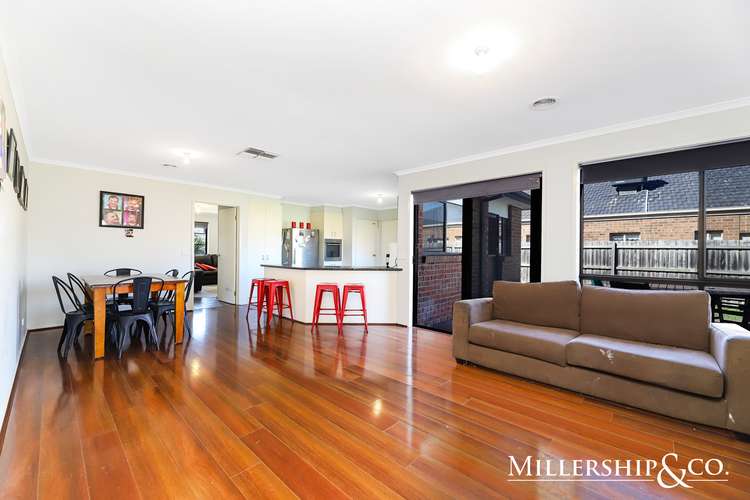 Fifth view of Homely house listing, 7 Shapiro Rise, South Morang VIC 3752