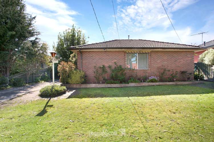 Second view of Homely house listing, 33 Silvertop Crescent, Frankston North VIC 3200