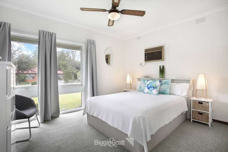 Sixth view of Homely house listing, 10 Ilora Court, Glen Waverley VIC 3150