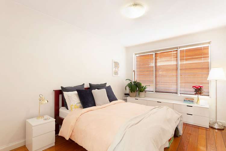 Fifth view of Homely apartment listing, 2/62 Lansdowne Road, St Kilda East VIC 3183