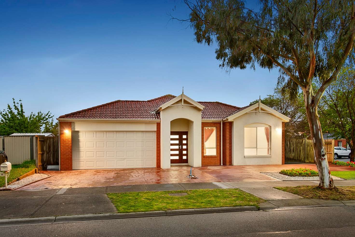 Main view of Homely house listing, 39 Glenshee Drive, Lynbrook VIC 3975