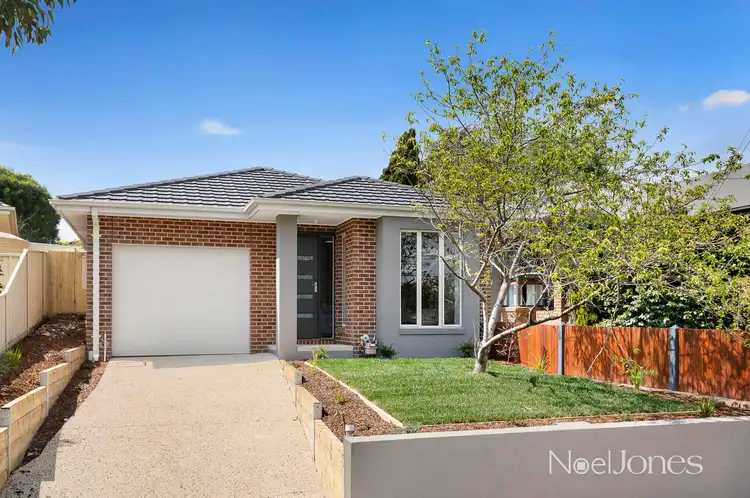 27 Willow Avenue, Mitcham VIC 3132