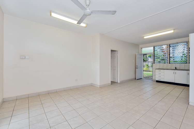 Third view of Homely house listing, 2/5 Hinkler Crescent, Fannie Bay NT 820