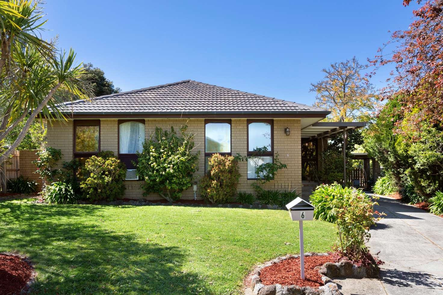 Main view of Homely house listing, 6 Loxley Court, Doncaster East VIC 3109