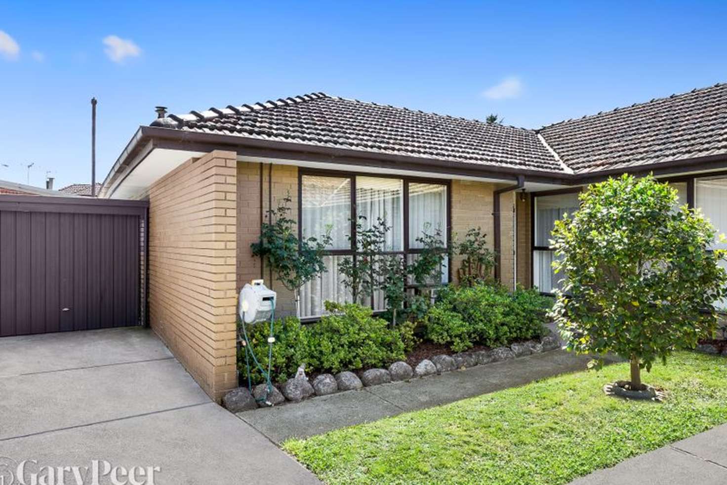 Main view of Homely unit listing, 2/372 Neerim Road, Carnegie VIC 3163