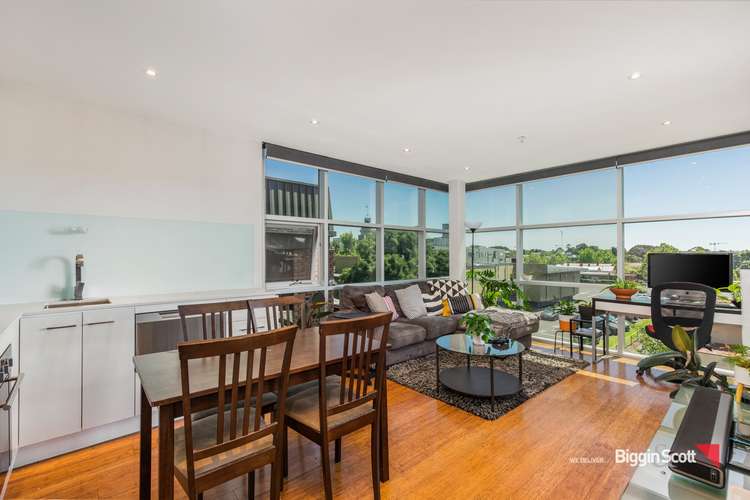 Second view of Homely apartment listing, 4/2 Alexandra Avenue, Moonee Ponds VIC 3039