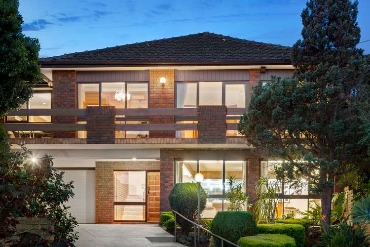 30 Rathmullen Quadrant, Doncaster VIC 3108