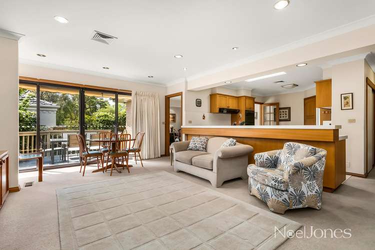 Fifth view of Homely house listing, 2 Delfi Court, Balwyn VIC 3103