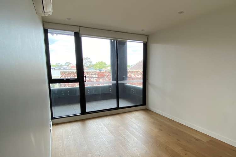 Fourth view of Homely apartment listing, 210/11 Reid Street, Fitzroy North VIC 3068