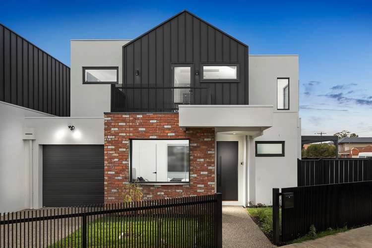Main view of Homely house listing, 2/1 Queen Street, Altona VIC 3018