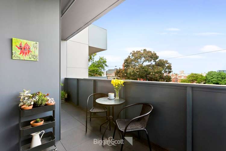 Fifth view of Homely apartment listing, 10/849 Burwood Road, Hawthorn East VIC 3123