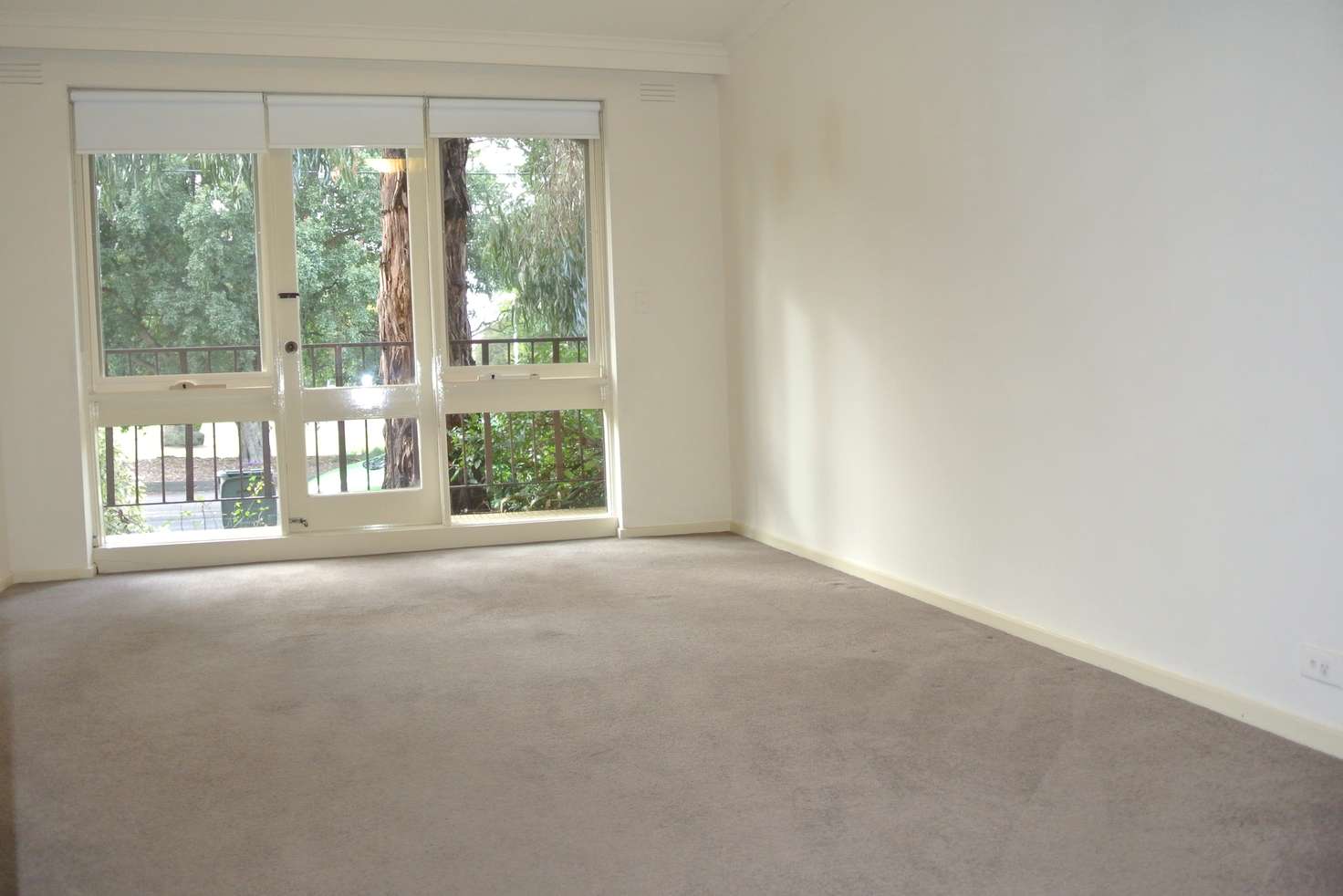 Main view of Homely apartment listing, 2/40 Melby Avenue, St Kilda East VIC 3183