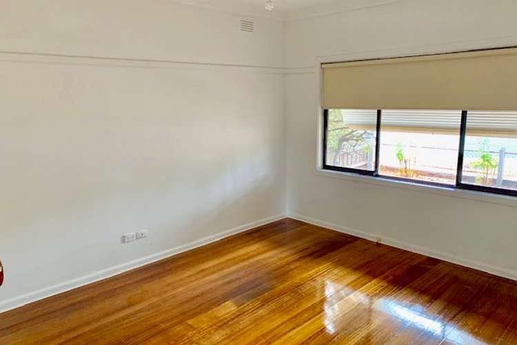 Fifth view of Homely house listing, 5 McIntosh Street, Sunshine VIC 3020