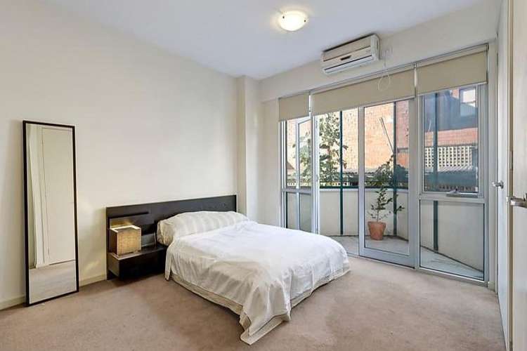 Fourth view of Homely apartment listing, 2/1021 Burke Road, Camberwell VIC 3124