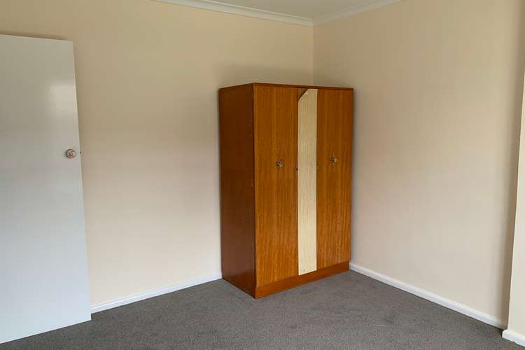 Fourth view of Homely unit listing, 4/33 Conrad Street, St Albans VIC 3021